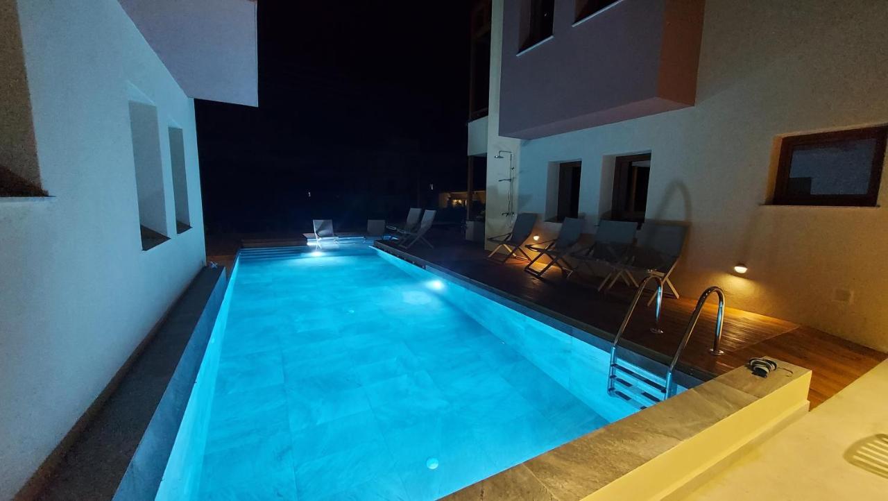 Kynara Elegant Living Aparthotel Ierissós Buitenkant foto